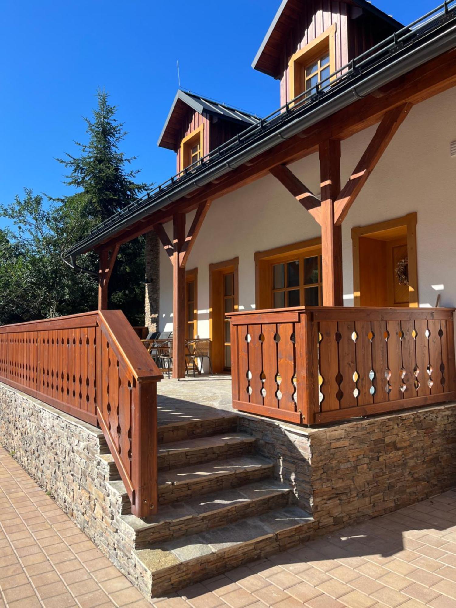 Apartmany La Siska Vsetín المظهر الخارجي الصورة